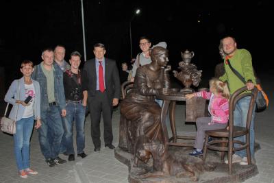 post-1985-0-09412500-1410518365_thumb.jp